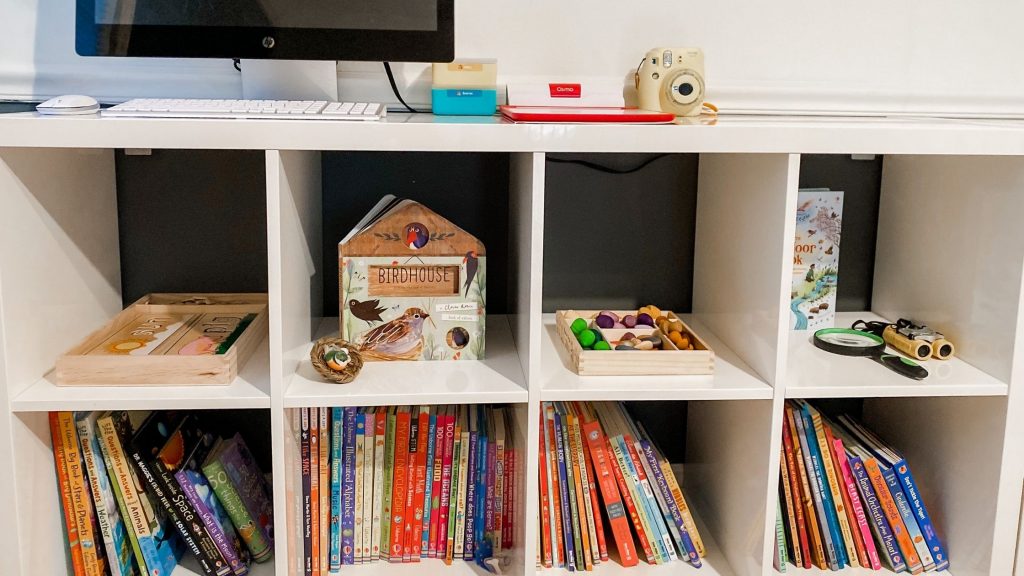 Montessori shelves with books